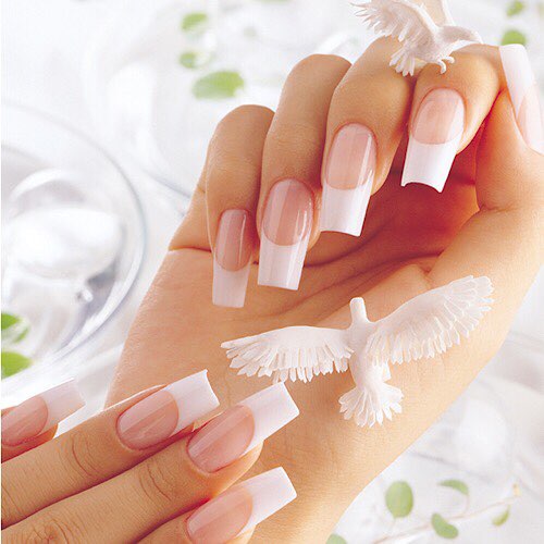 LUXE NAILS SPA - acrylic nails