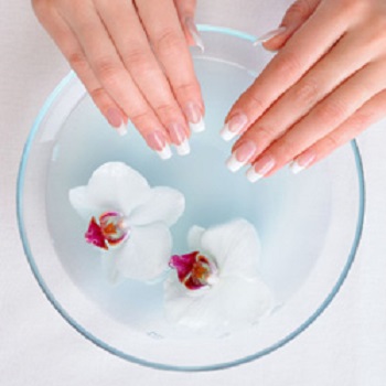 LUXE NAILS SPA